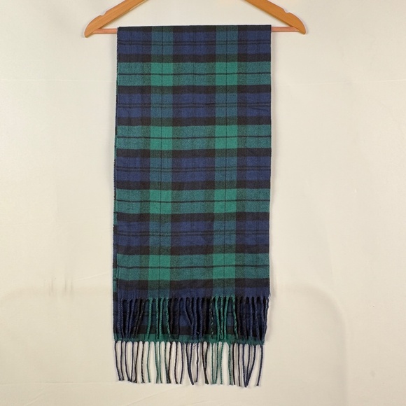 100% Cashmere Luxury Plaid Scarf Fringed Blue Green Made in Scotland 12 X 66 - Picture 1 of 7